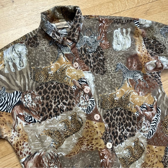 Vintage 80s 90s collared button up shirt animal print - Picture 1 of 6